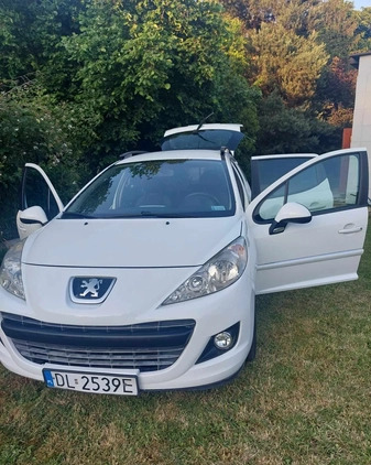 Peugeot 207 cena 11000 przebieg: 245000, rok produkcji 2012 z Legnica małe 67